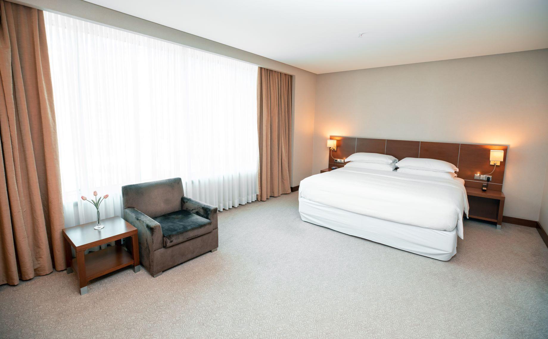 Fly Hotel